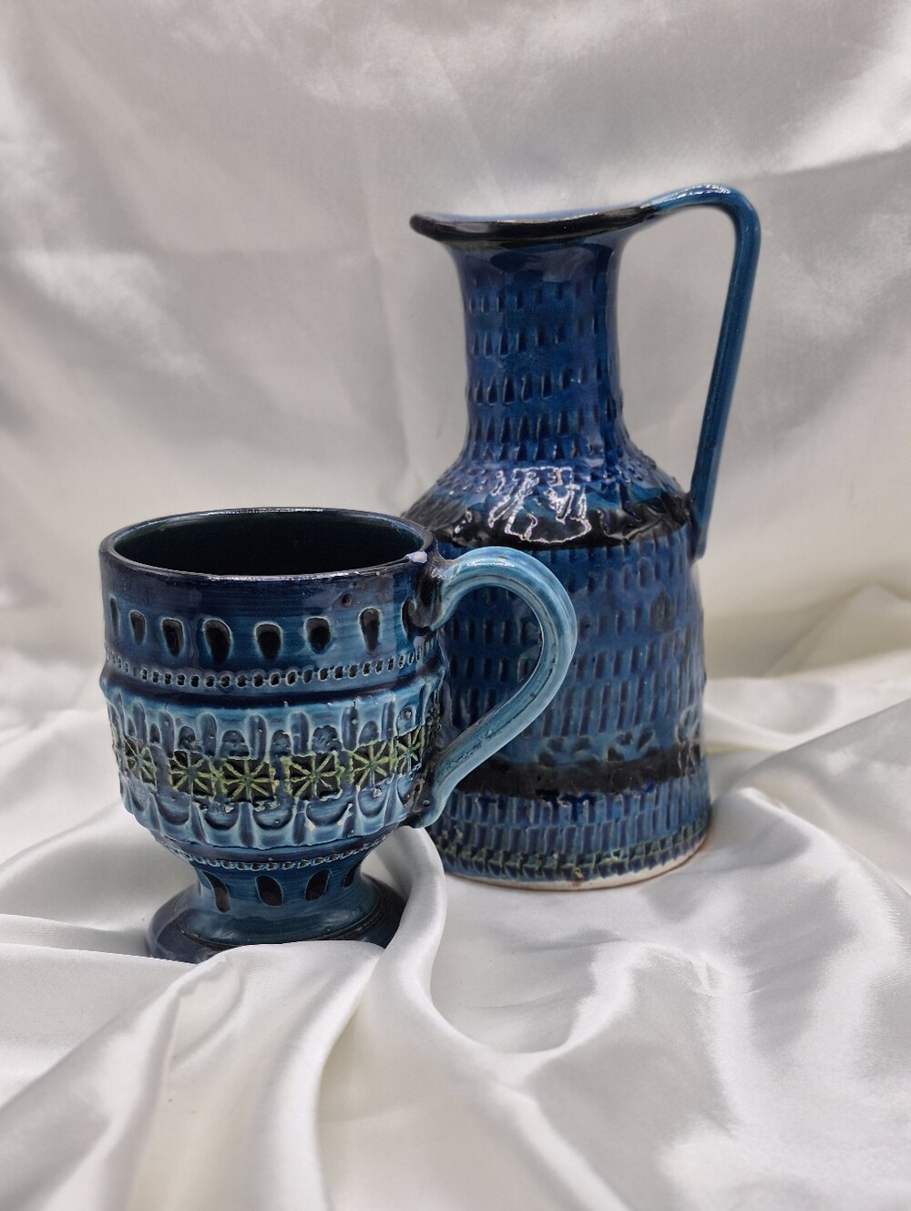 "Madecin ITALY" & Bitossi Blue Ceramic Pitcher and Footed Mug Set - Brand